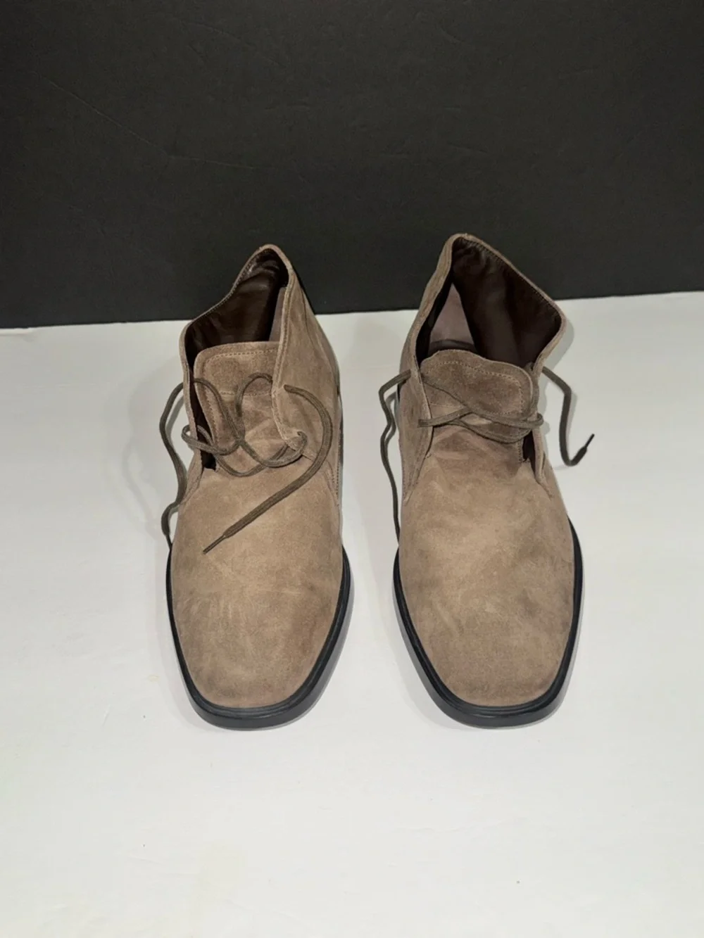 Tod's I Men’s I Suede I Chukka Boots in Taupe